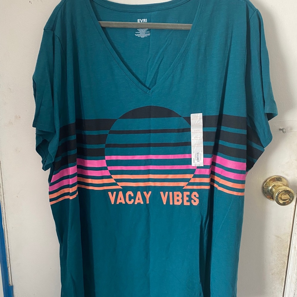 Basic tee